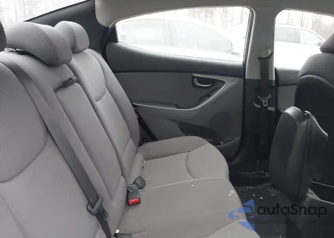 2014 Hyundai Elantra Se z USA, uszkodzony, nr VIN KMHDH4AE2EU173901